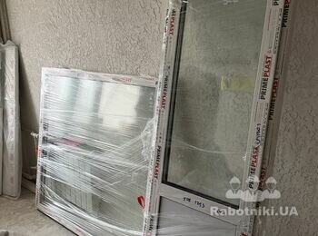 Установка двух окон и двух и балконных дверей