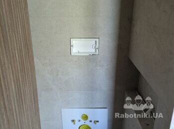 Установка бойлера + унітазу на інсталяцію