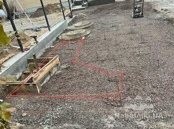 Будівництвотво фронтальної огорожі будинку