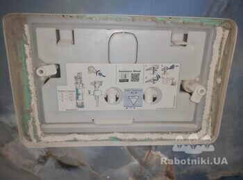 Встановлення підвісного унітазу з кнопкою