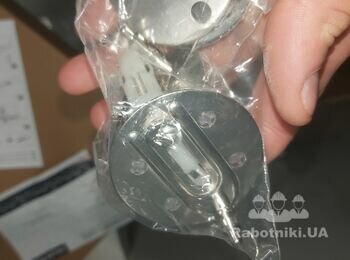 Встановлення підвісного унітазу з кнопкою