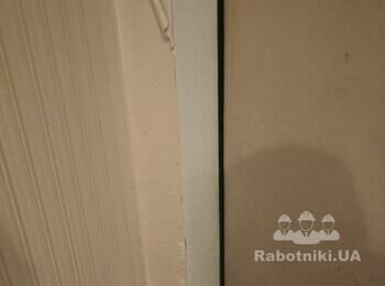 Зняти та поклеїти шпалери