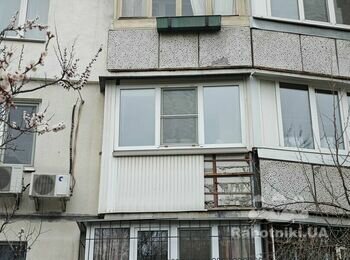 Зовнішня обшивка балкону