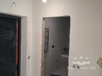 Монтаж шпалер.