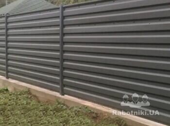 Сделать забор бетон+профнастил (Киев)