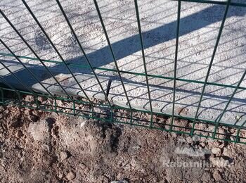 Порівняти бардюр