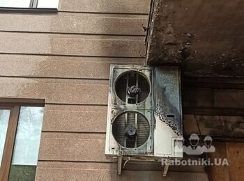 Ремонт фасаду дому після пожежі