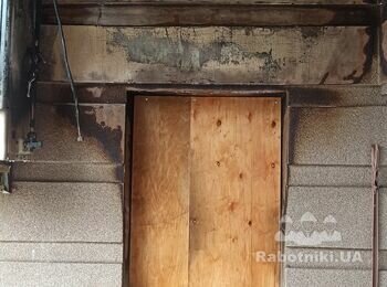 Ремонт фасаду дому після пожежі