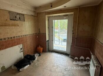 Ремонт приміщення: демонтаж стін та плитки, монтаж г.к., фарбування