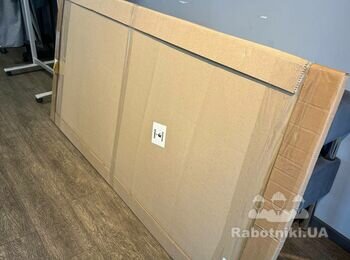 Прикріпити полиці і дошку