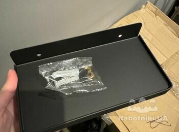 Прикріпити полиці і дошку