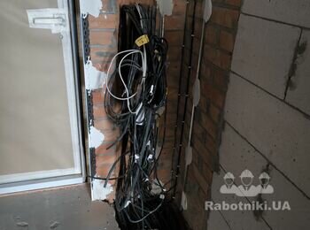 Потрібно втопити( до 5-7мм) 20 м.п. кабелю на стелю моноліт.