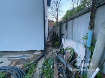 Мягкая отмостка дома (до 40 м) дренаж, немного спланировать участок