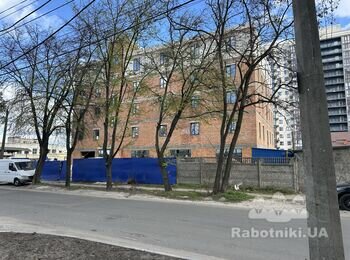 Потрібні фасадчики