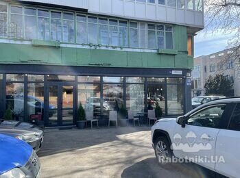 Козырек из металлоконструкция над окном