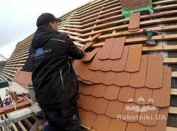 Покрівельні та лицювальні роботи а приватному будинку 300 кв.м.