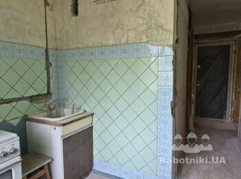 Демонтаж плитки.
