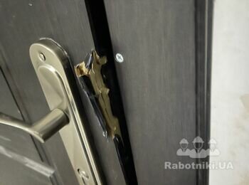 Реставрація меблів, дверного полотна