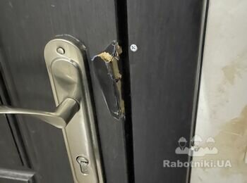 Реставрація меблів, дверного полотна
