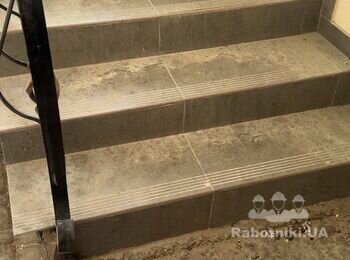 Прибрати Помити вікна підлогу сходи поручні
