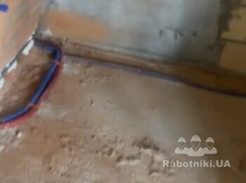 Зробити стяжку в двох санвузлах