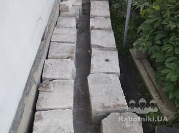 Укладання газобетону у вигляді доріжки
