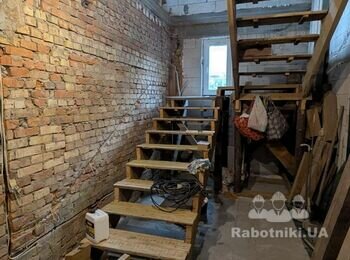 Штукатурка стін з піноблоку та цегли
