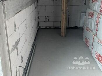 Штукатурка стін з піноблоку та цегли