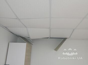 Ремонт потолка армстронг