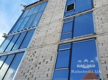 Виконати комплекс робіт з утеплення та нанесення декоративної штукатур