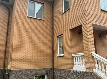 Локальний ремонт та профілактика водостічної системи приватного будинк