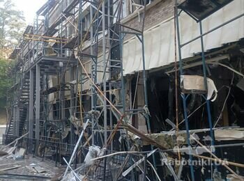 Комплекс демонтажних робіт корпусу офісних приміщень.