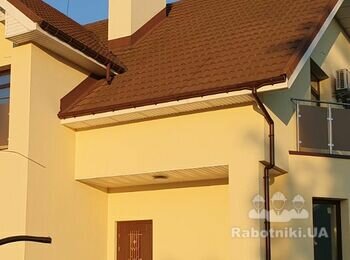 Встановити на дах сонячні панелі