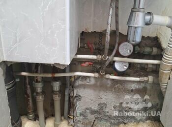 Закрити гіпсокартоном труби