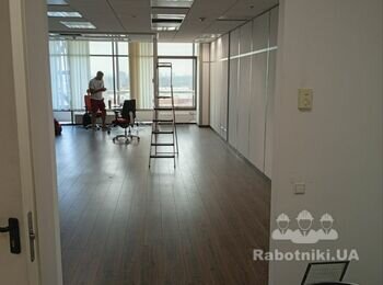 Реалізація дизайн-проєкту офісу в бізнес-центрі, м. Київ