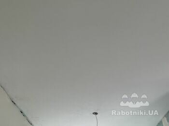 Шпаклювання стін та поклейка шпалер