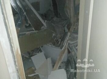 Вынос тяжёлого строительного мусора после взрыва