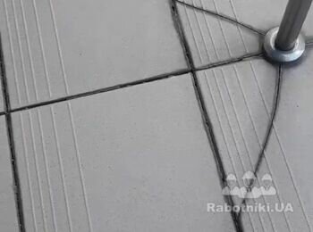 Переложить плитку на балконах - 4шт.