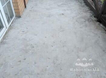 Укласти плитку на балкон