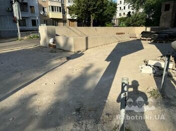 Нужно уложить 300 м2 тротуарной плитки
