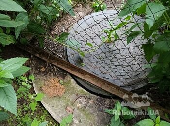 Підібрати та встановити люк септіка