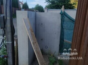 Підготовка литих бетонних ділянок забору перед монтажом забору