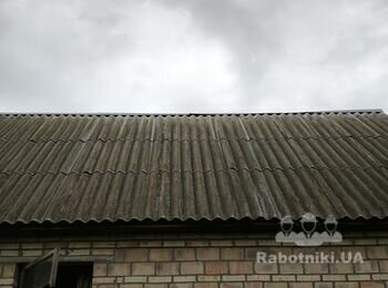 Заміна шиферу на профнастил, укладання паробар'єру та гідробар'єру