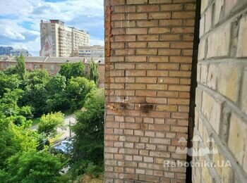 Монтаж скління балкону
