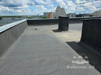 Обстеження плоскої покрівлі адміністративної будівлі 750 м2