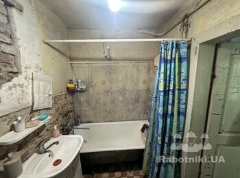 Укладка плитки в ванній кімнаті