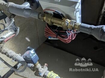 Електромонтажні роботи: прокладка слаботочного кабелю