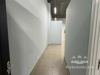 Фарбування стін в офісному приміщені приблизно 230 м.кв