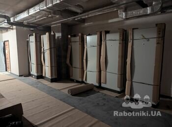 Вантижники, рознести електричні шафи на поверх.