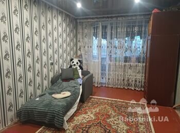 Поклейка шпалер 17 м.кв.